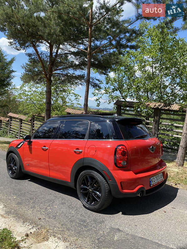 Хэтчбек MINI Cooper 2011 в Ужгороде