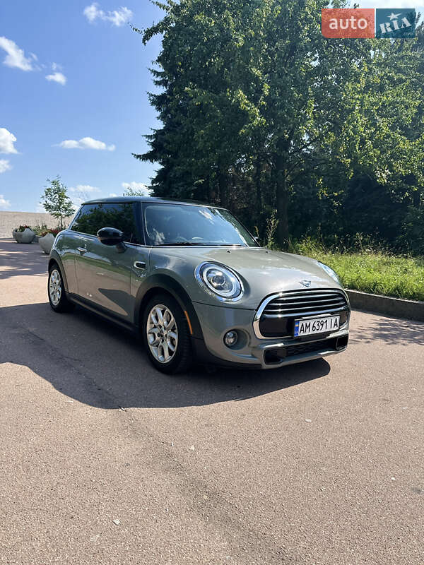 Хетчбек MINI Cooper 2020 в Житомирі