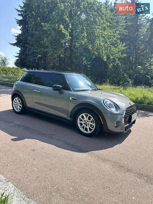 Хетчбек MINI Cooper 2020 в Житомирі