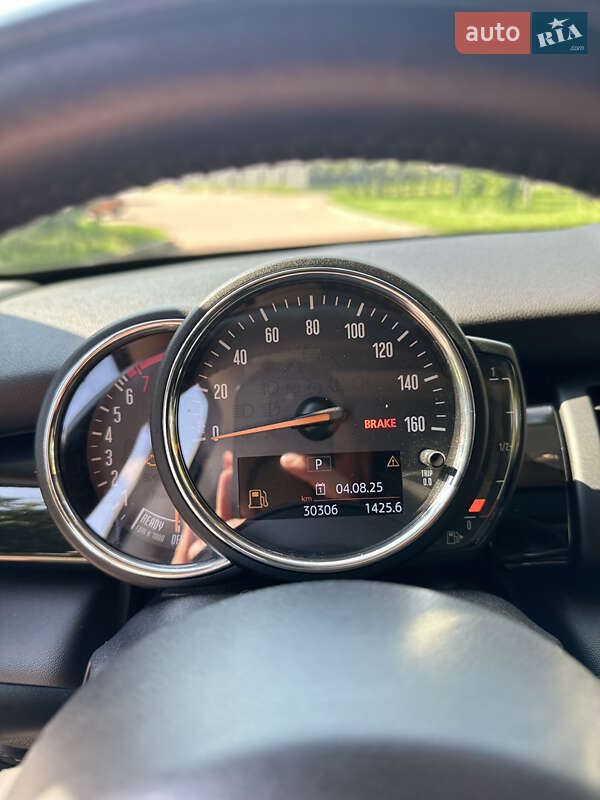 Хетчбек MINI Cooper 2020 в Житомирі