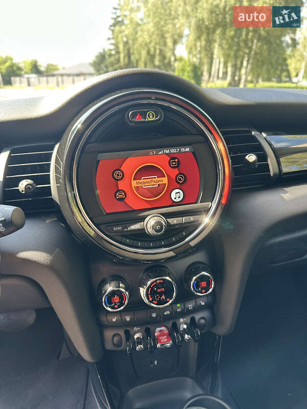 Хетчбек MINI Cooper 2020 в Житомирі