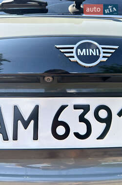 Хэтчбек MINI Cooper 2020 в 