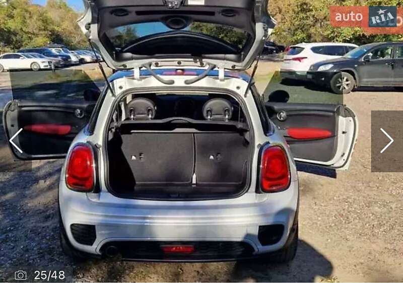 Хетчбек MINI Cooper 2017 в Одесі