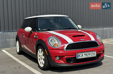 Хэтчбек MINI Cooper 2011 в Киеве