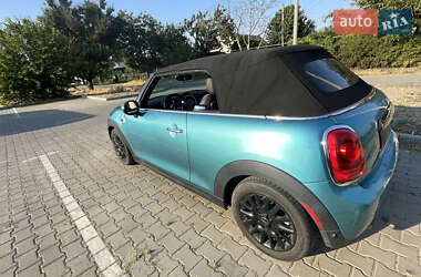 Хэтчбек MINI Cooper 2017 в 