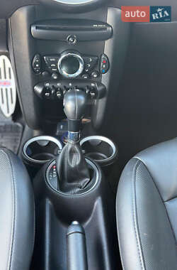 Хэтчбек MINI Cooper 2013 в 