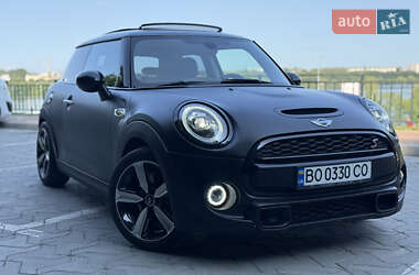 Хэтчбек MINI Cooper 2017 в Тернополе