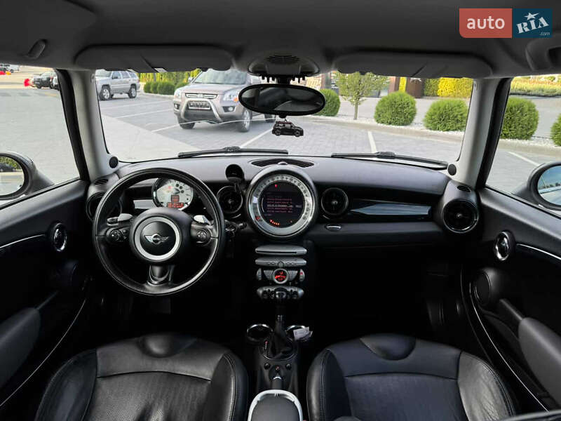 Хэтчбек MINI Cooper 2007 в Львове