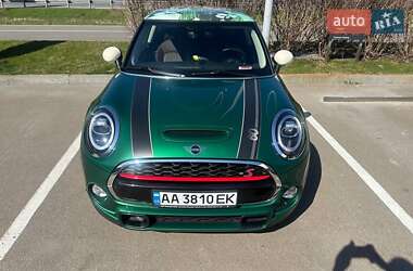 Хэтчбек MINI Cooper 2019 в 
