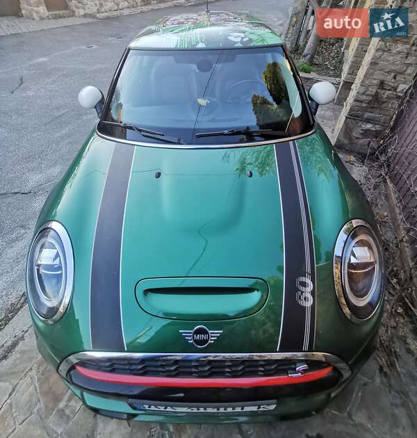 Хэтчбек MINI Cooper 2019 в Киеве