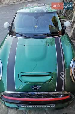 Хэтчбек MINI Cooper 2019 в 