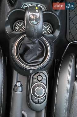 Хэтчбек MINI Cooper 2016 в 