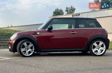 Хэтчбек MINI Cooper 2007 в 