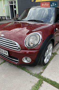 Хэтчбек MINI Cooper 2007 в 