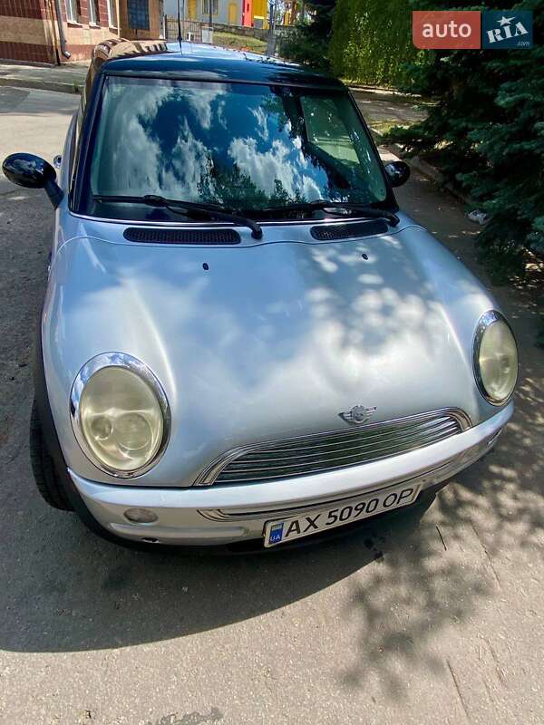 Хэтчбек MINI Cooper 2002 в Харькове