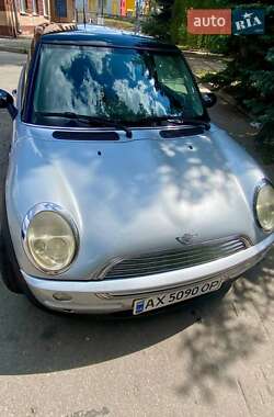 Хэтчбек MINI Cooper 2002 в 