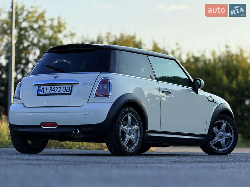 Хэтчбек MINI Cooper 2007 в Мене