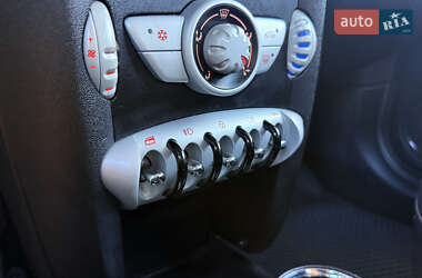 Хэтчбек MINI Cooper 2007 в 