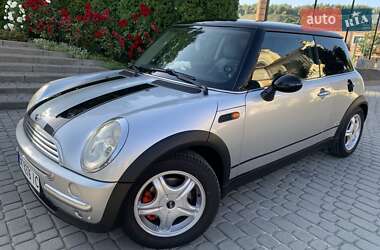 Хэтчбек MINI Cooper 2001 в 