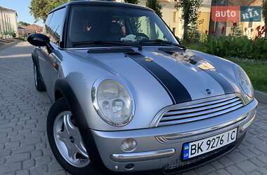 Хэтчбек MINI Cooper 2001 в 