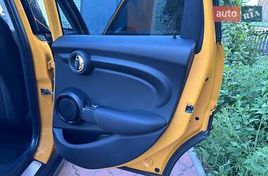 Хэтчбек MINI Cooper 2014 в 