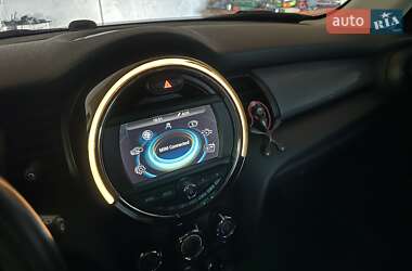 Хэтчбек MINI Cooper 2014 в 