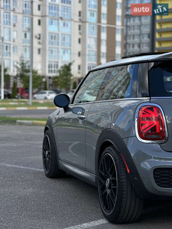 Хэтчбек MINI Cooper 2020 в Киеве