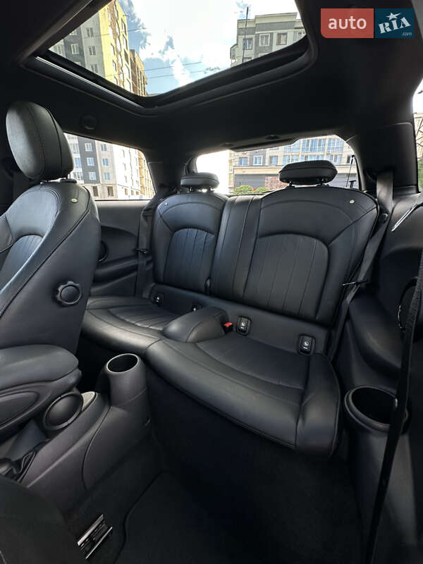 Хэтчбек MINI Cooper 2020 в Киеве