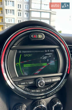 Хэтчбек MINI Cooper 2020 в 