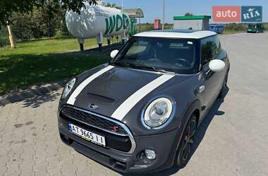 Хэтчбек MINI Cooper 2018 в Отынии