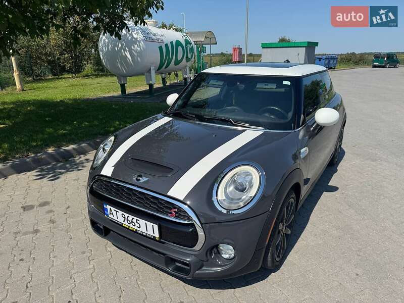 MINI Cooper 2018