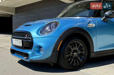 Хэтчбек MINI Cooper 2018 в 