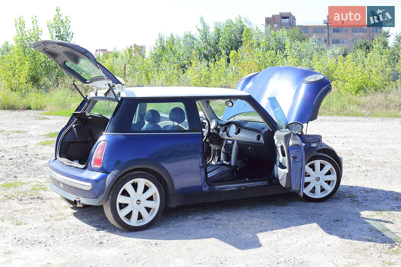 Хэтчбек MINI Cooper 2002 в Виннице