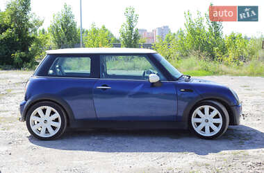 Хэтчбек MINI Cooper 2002 в 
