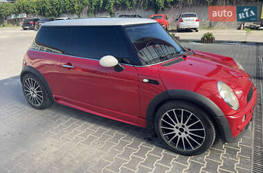 Хэтчбек MINI Cooper 2002 в 