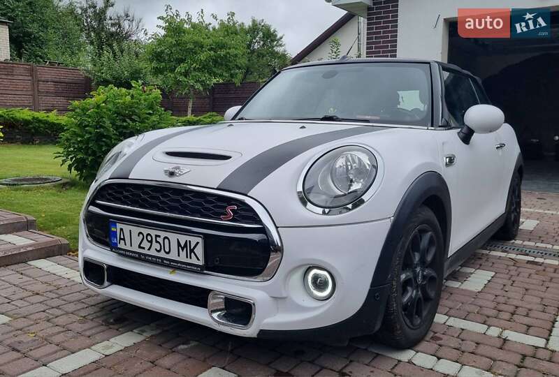 Хетчбек MINI Cooper 2016 в Ірпені