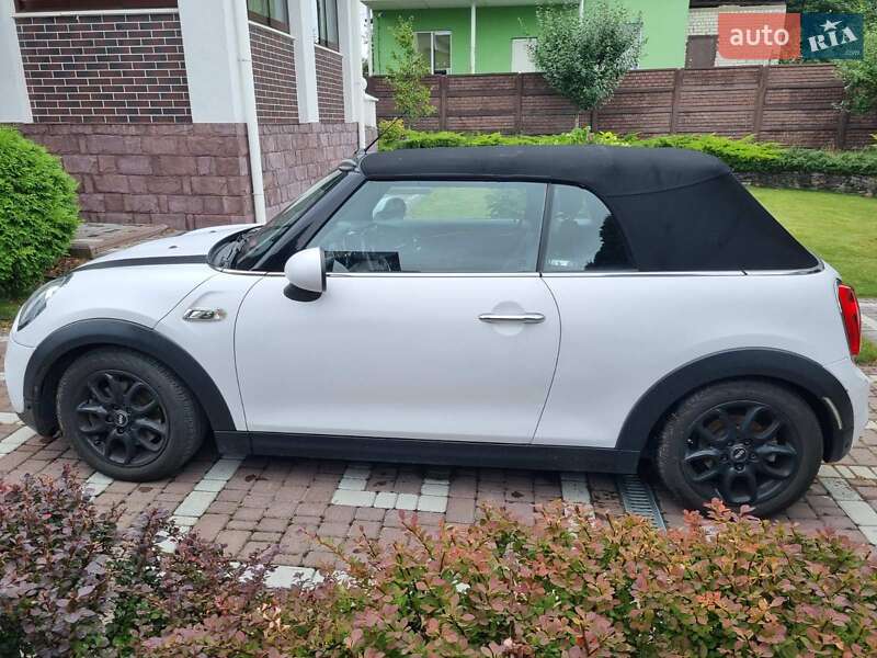 Хетчбек MINI Cooper 2016 в Ірпені
