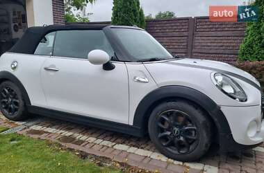 Хетчбек MINI Cooper 2016 в Ірпені