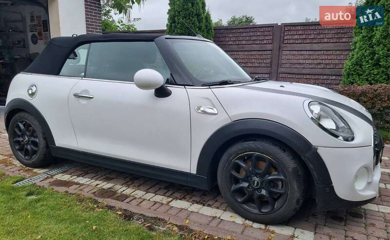 Хетчбек MINI Cooper 2016 в Ірпені