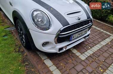Хетчбек MINI Cooper 2016 в Ірпені
