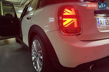 Хэтчбек MINI Cooper 2015 в 
