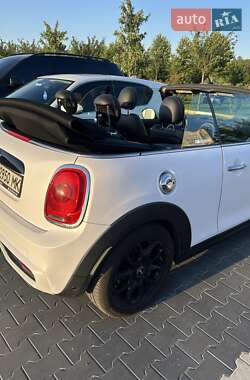 Хетчбек MINI Cooper 2016 в Ірпені