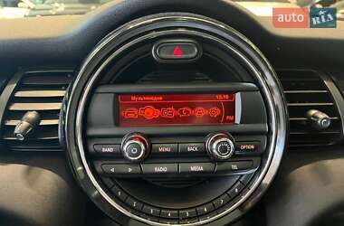 Хэтчбек MINI Cooper 2015 в 