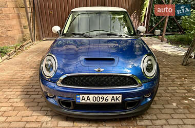 Хетчбек MINI Cooper 2013 в Києві