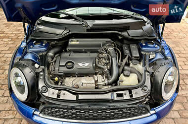 Хэтчбек MINI Cooper 2013 в 