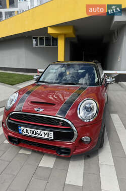 Хэтчбек MINI Cooper 2015 в 