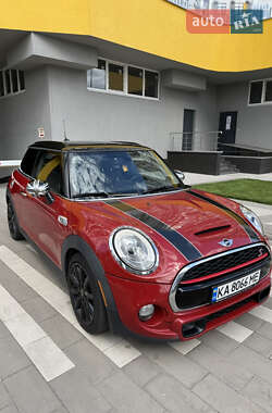 Хэтчбек MINI Cooper 2015 в 