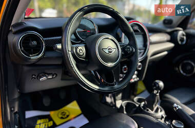 Хэтчбек MINI Cooper 2015 в 