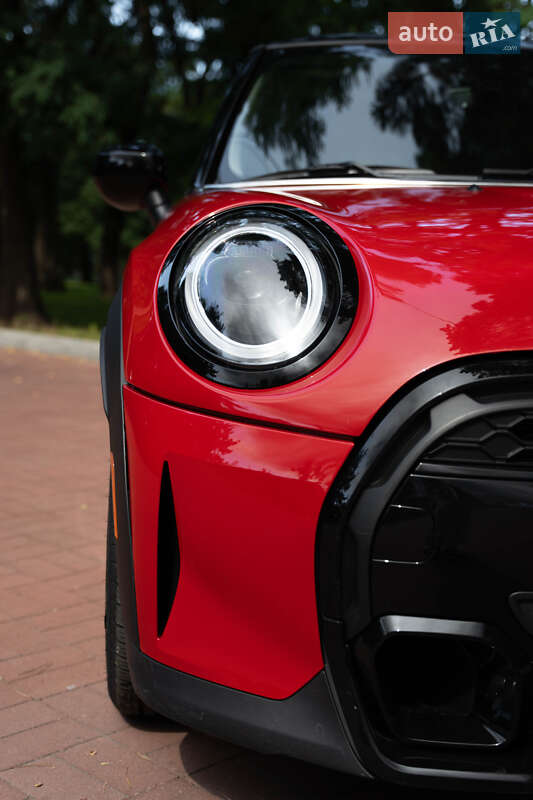 Хэтчбек MINI Cooper 2023 в Кременчуге