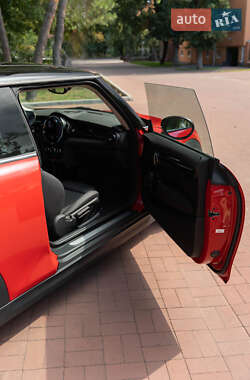 Хэтчбек MINI Cooper 2023 в 